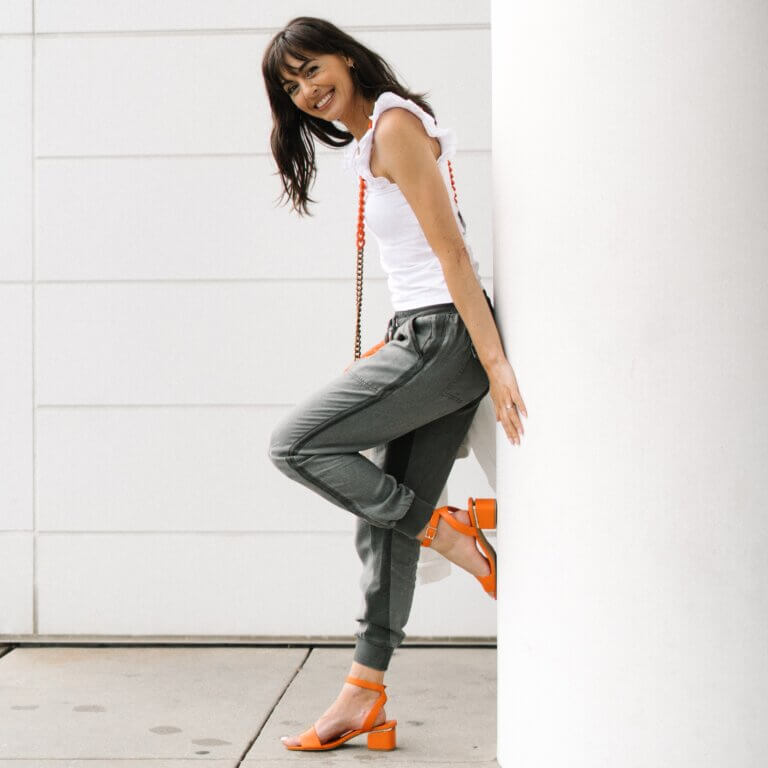 SIMPLE SUMMER CUSTOM CAPSULE WARDROBE